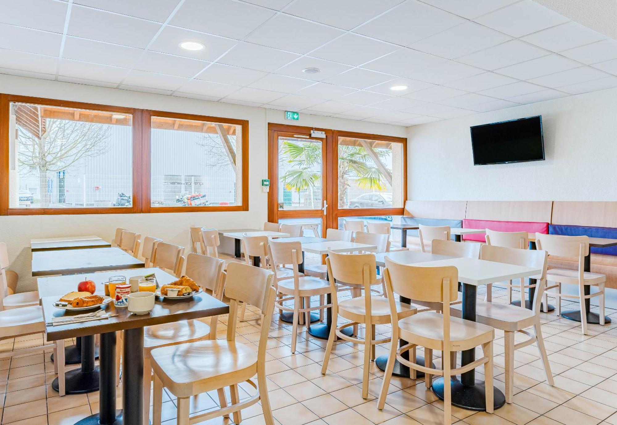 B&B Hotel Châtellerault Eksteriør bilde