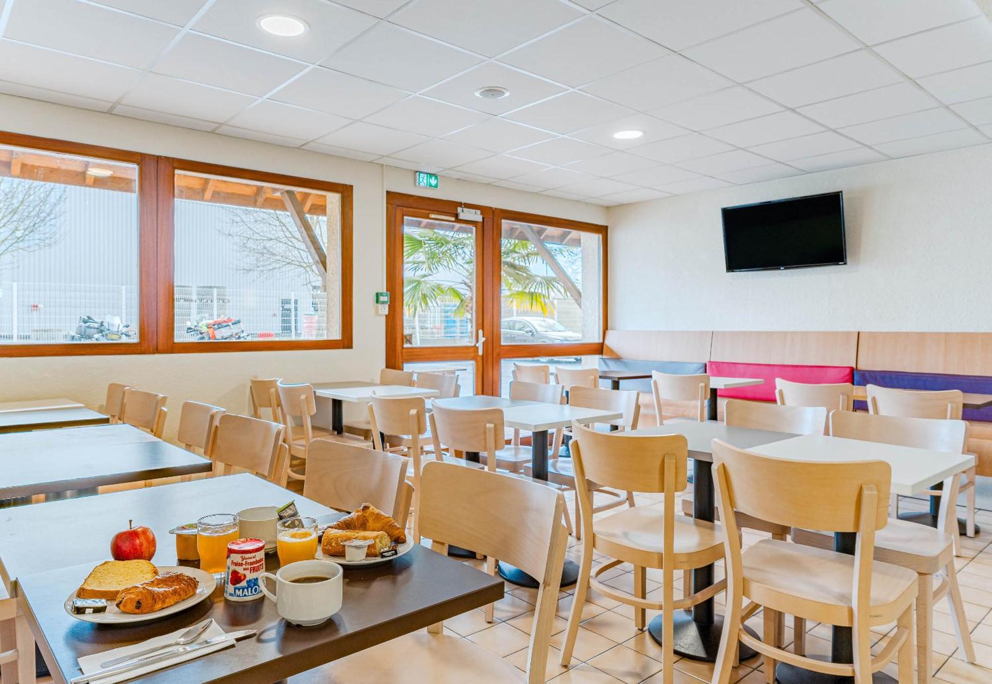 B&B Hotel Châtellerault Eksteriør bilde
