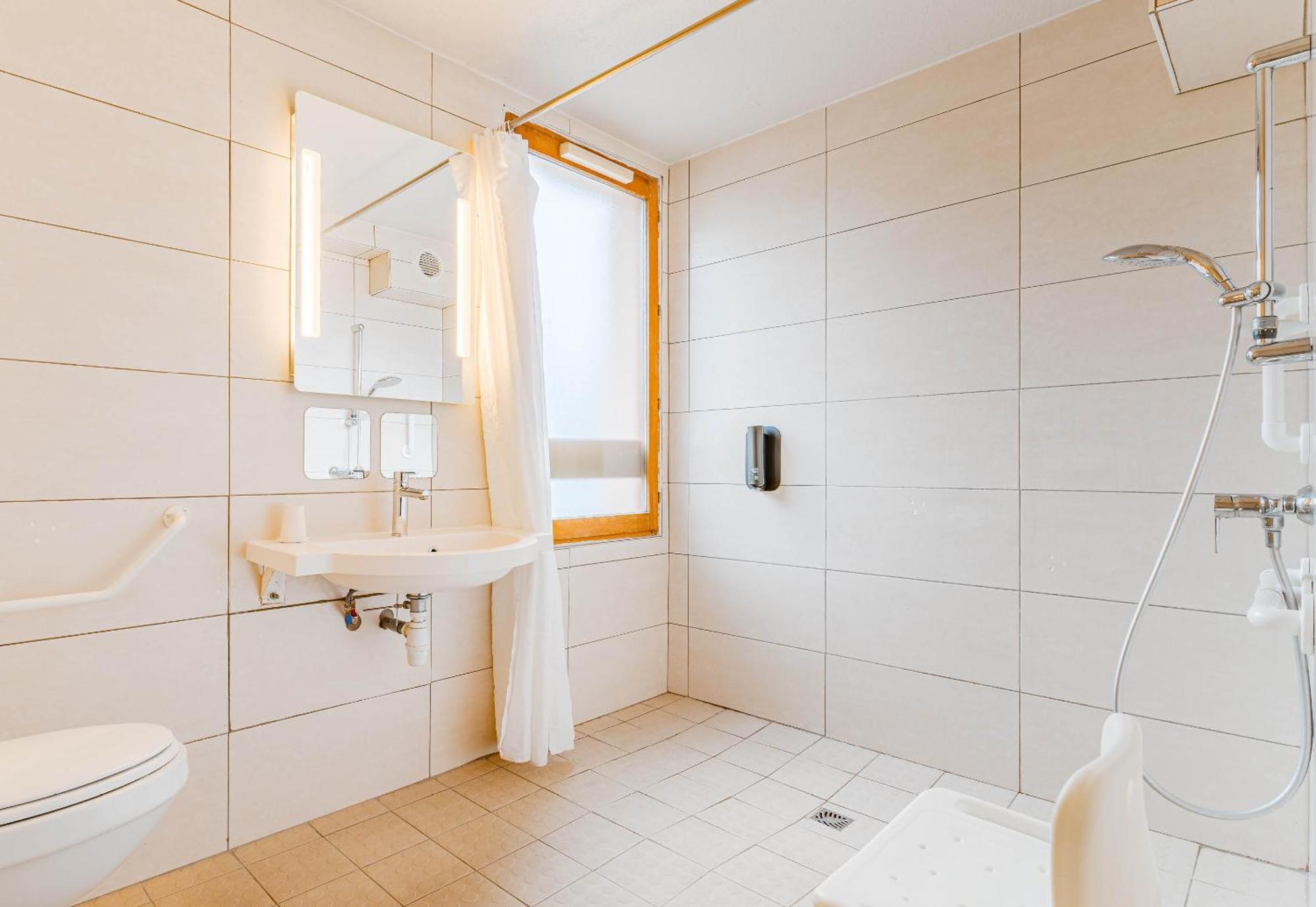 B&B Hotel Châtellerault Eksteriør bilde