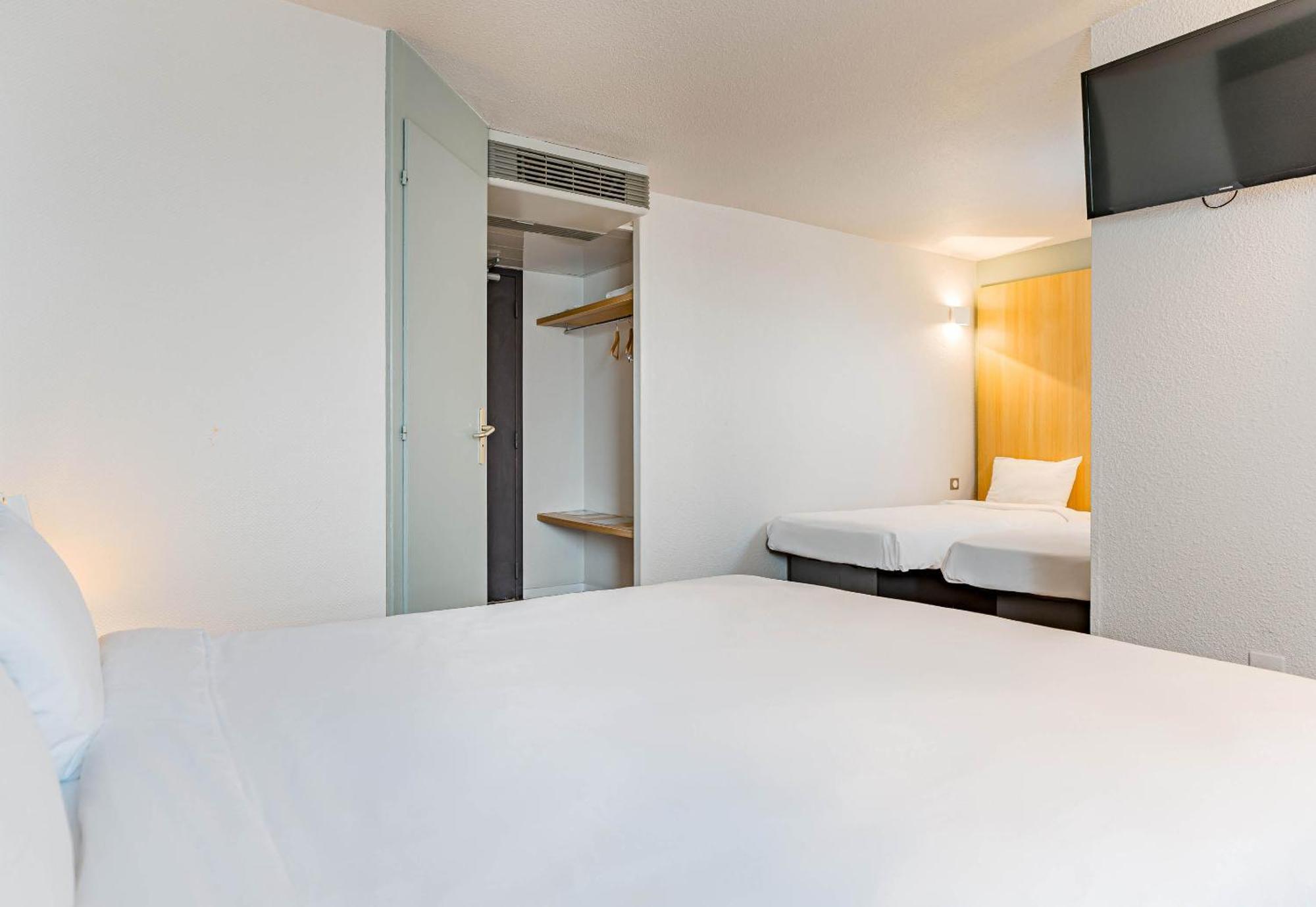 B&B Hotel Châtellerault Eksteriør bilde