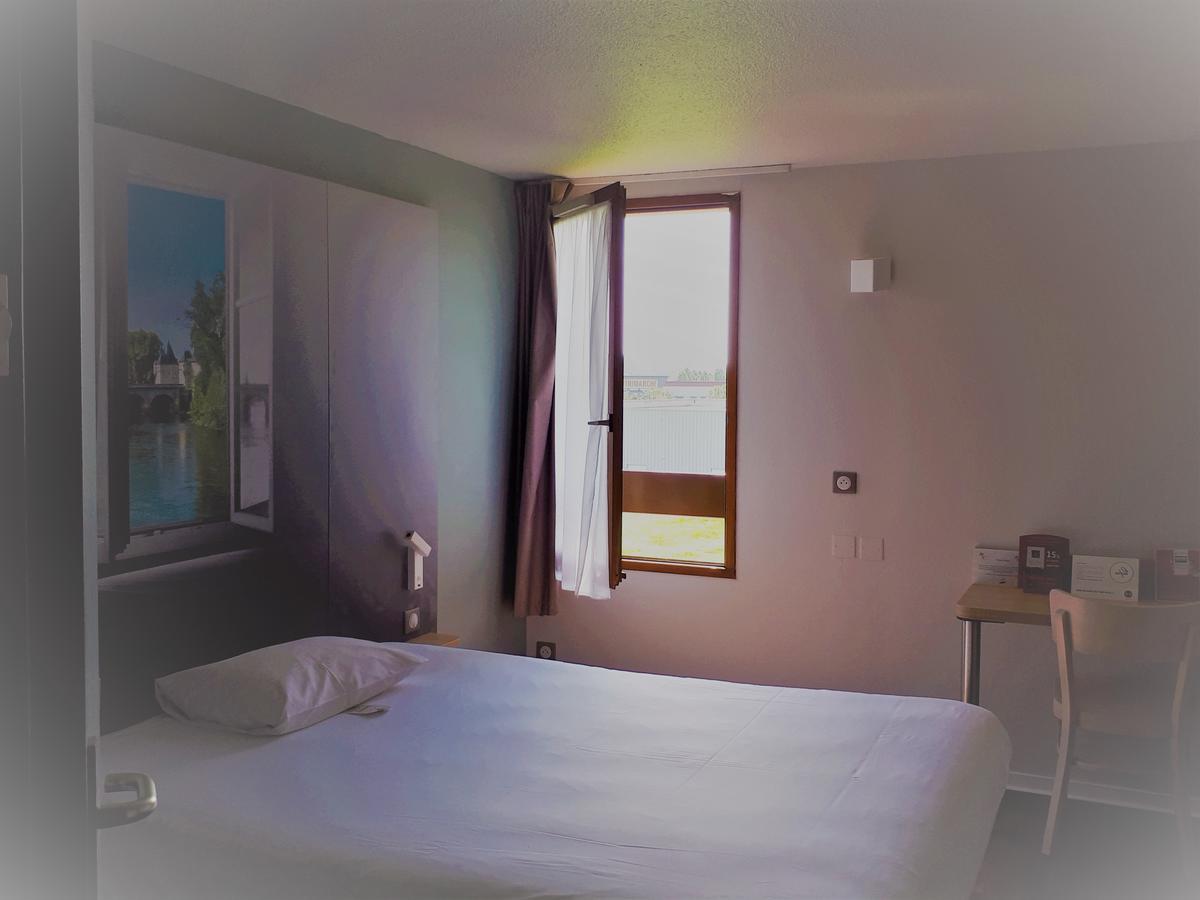 B&B Hotel Châtellerault Eksteriør bilde
