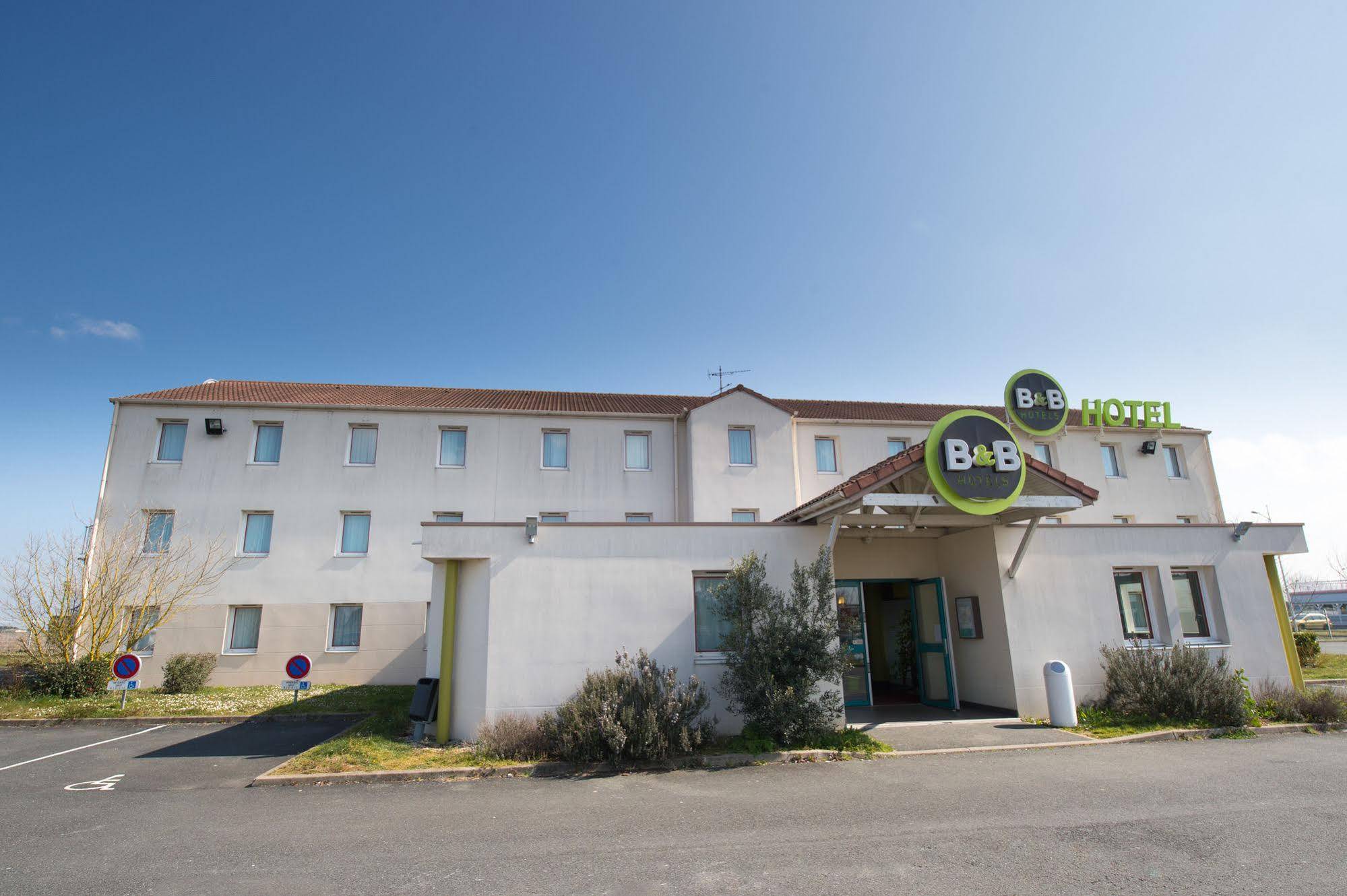 B&B Hotel Châtellerault Eksteriør bilde