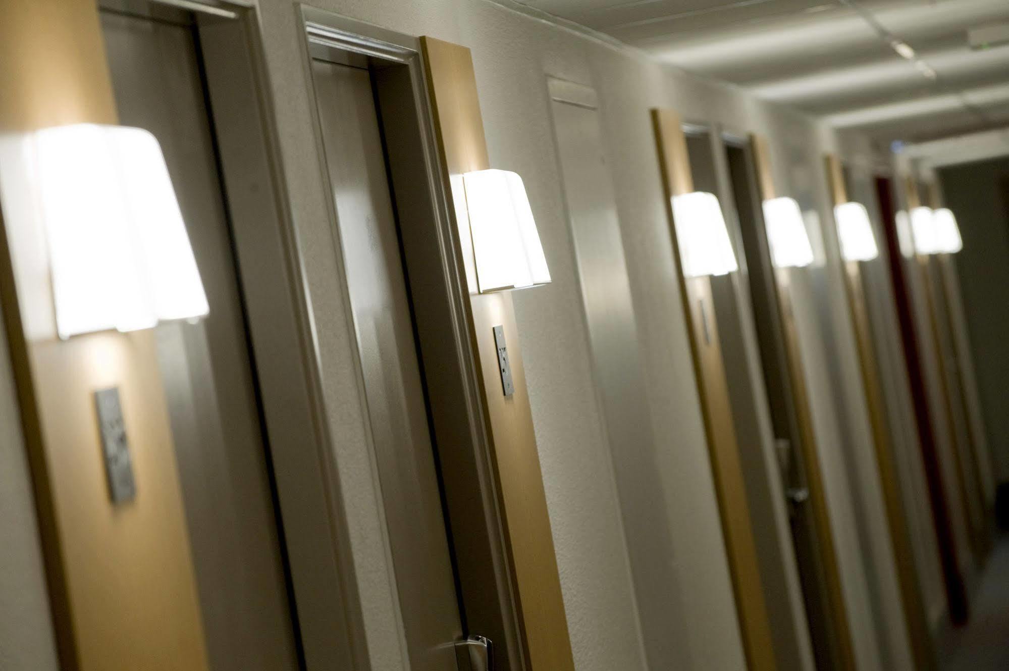 B&B Hotel Châtellerault Eksteriør bilde